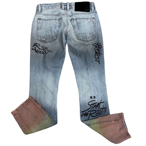 Cult Of Individuality Rocker Slim Distressed Graffiti Blue Jeans Size 30 x 33 - Picture 8 of 8
